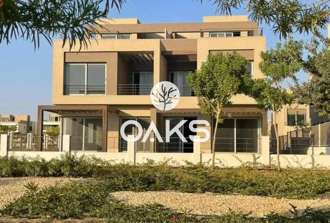 4-bedroom villa 265 m² for sale in Palm Hills New Cairo