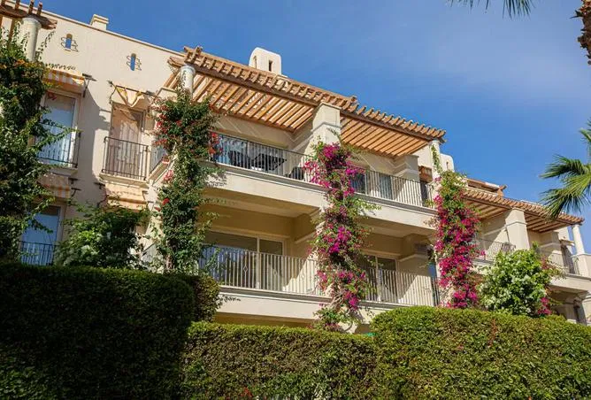 1-bedroom apartment 73 m² for sale in Veranda
