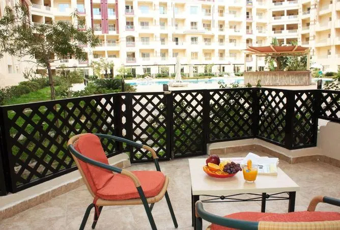 2-bedroom apartment 100 m² for sale in Florenza Khamsin Resort
