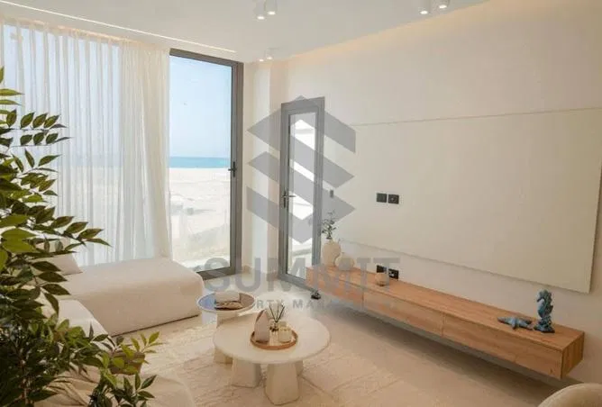 2-bedroom chalet 90 m² for sale in Q North