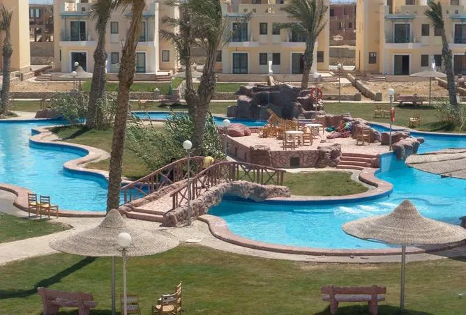 2-bedroom chalet 120 m² for sale in Riviera Beach