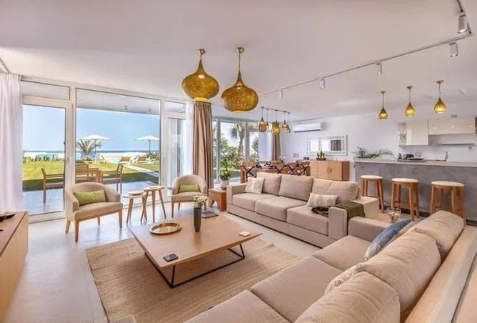 1-bedroom chalet 65 m² for sale in Salt