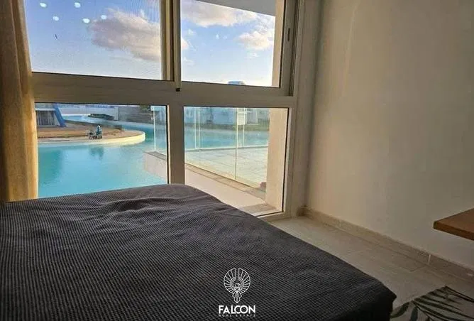 1-bedroom chalet 70 m² for sale in Salt