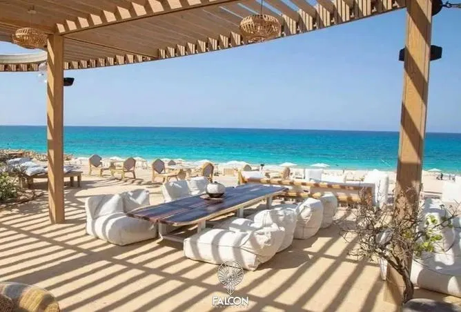2-bedroom chalet 100 m² for sale in Silver Sands