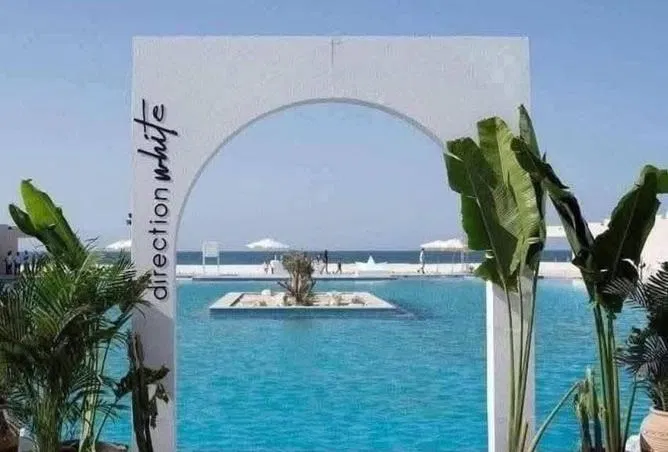 شاليه غرفة 65 م² للبيع في دايركشن وايت