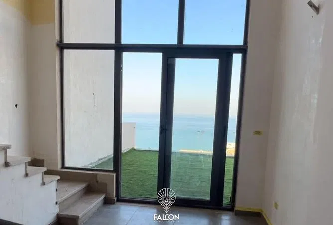 شاليه غرفتين 86 م² للبيع في كالى كوست