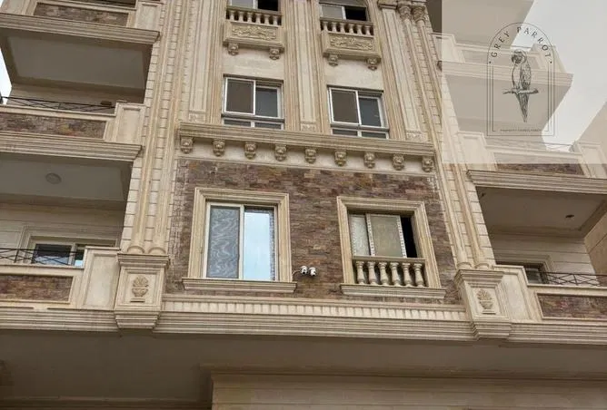 3-bedroom apartment 210 m² for sale in South Lotus
