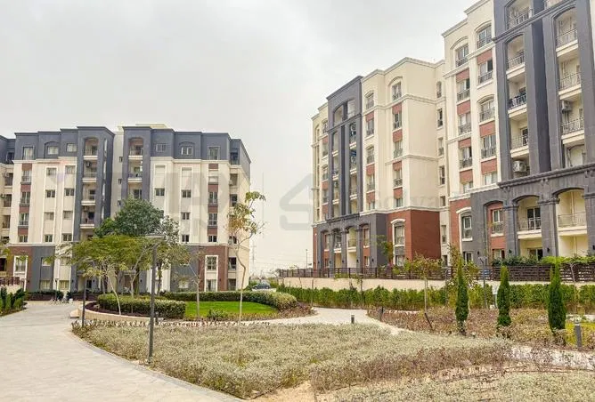 2-bedroom apartment 111 m² for sale in Alex West