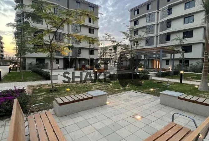 3-bedroom apartment 170 m² for sale in Badya Palm Hills