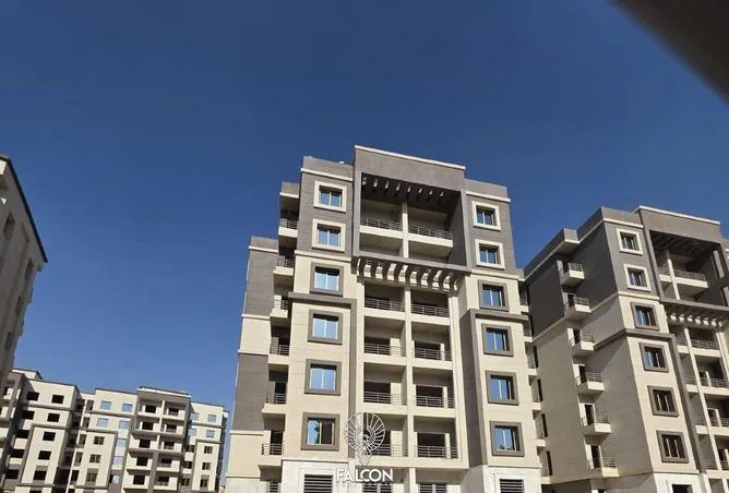 شقة 3 غرف 130 م² للبيع في Al Burouj Compound