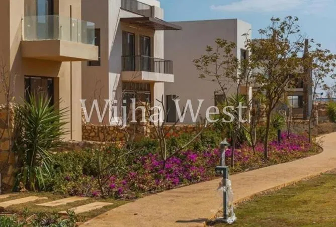 2-bedroom penthouse 132 m² for sale in O West