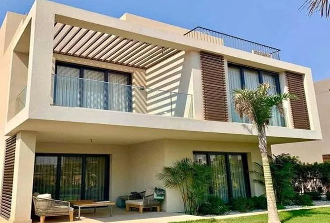 فيلا 4 غرف 383 م² للبيع في Upville