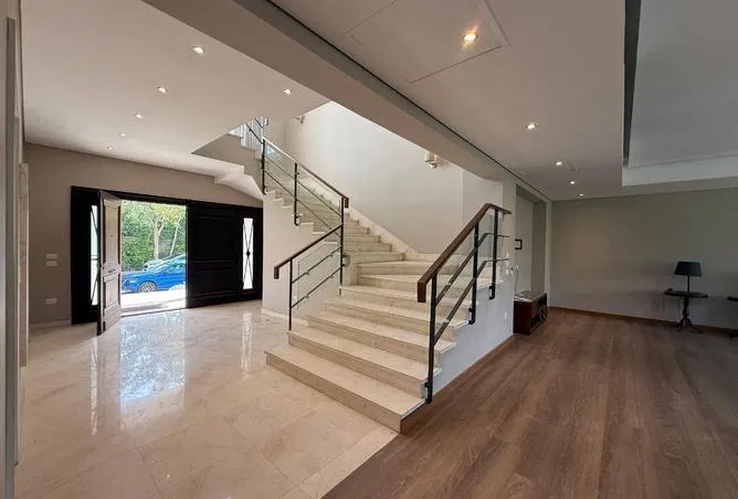 4-bedroom townhouse 210 m² for sale in Mountain View 4