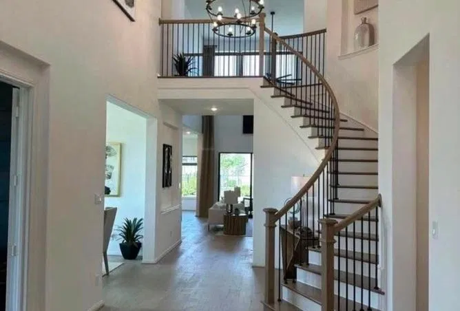 4-bedroom villa 210 m² for sale in Mountain View iCity October