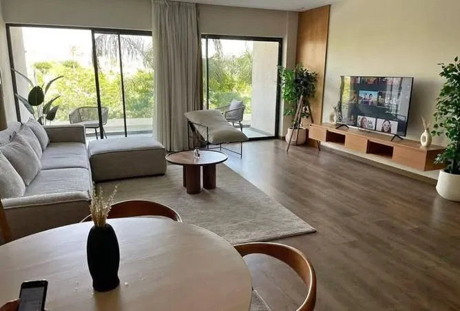3-bedroom apartment 196 m² for sale in Badya Palm Hills