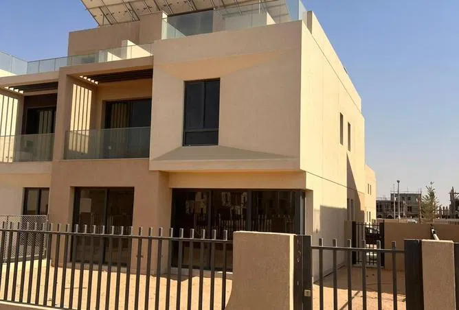 5-bedroom townhouse 287 m² for sale in Karmell