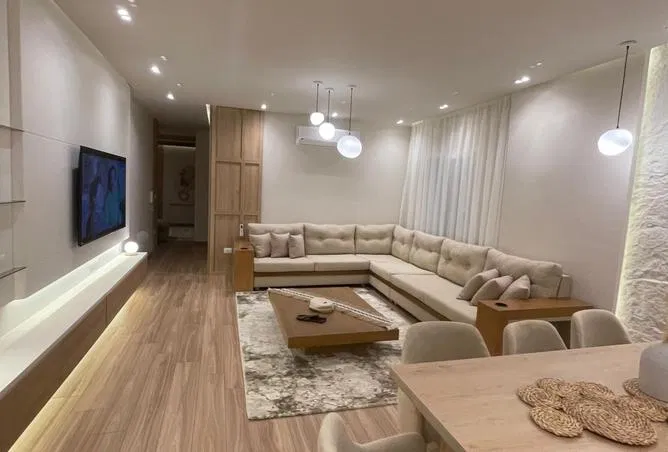 3-bedroom apartment 170 m² for sale in Touristic 1