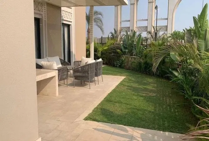 2-bedroom apartment 110 m² for sale in Village West