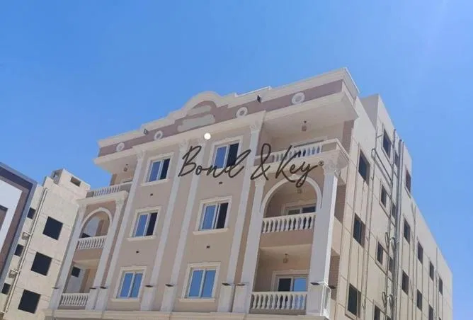 4-bedroom penthouse 223 m² for sale in Bait Alwatan