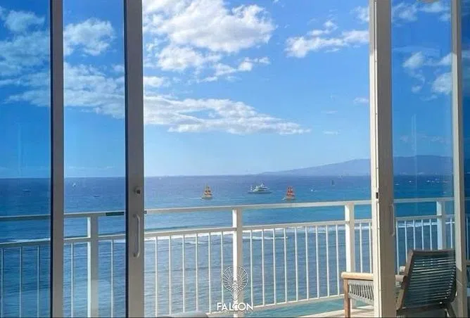 3-bedroom apartment 147 m² for sale in Mazarine