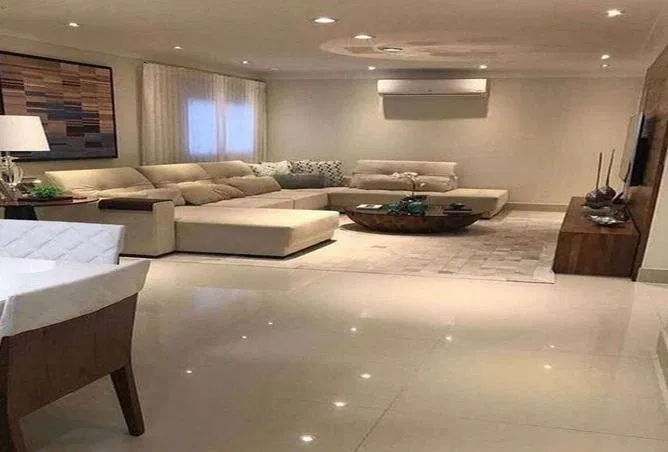 2-bedroom apartment 175 m² for sale in R5