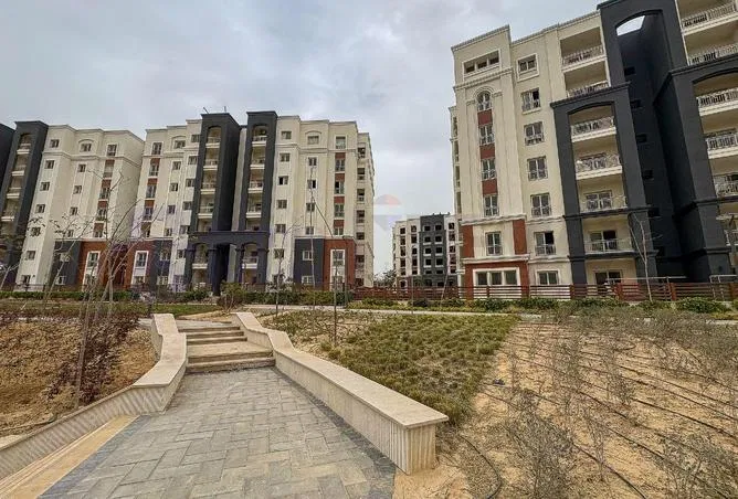 2-bedroom apartment 133 m² for sale in Alex West