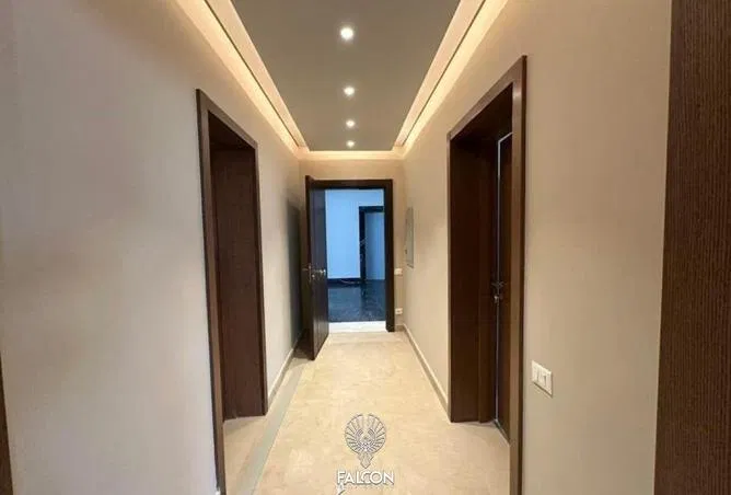 3-bedroom apartment 126 m² for sale in Al Burouj Compound
