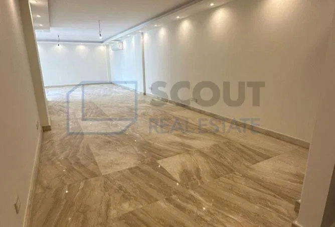 3-bedroom apartment 151 m² for sale in Shorouk City