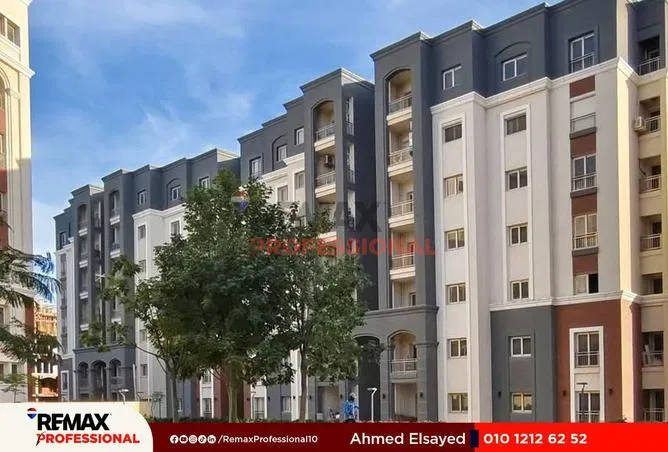 2-bedroom apartment 133 m² for sale in Alex West