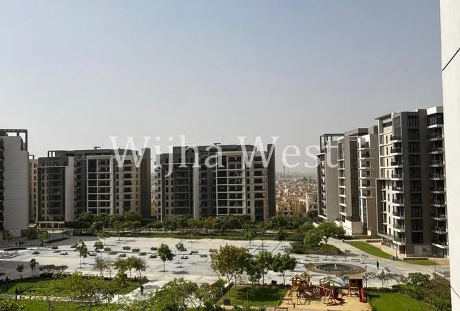 Apartment 57 m² for sale in Park Side Residence