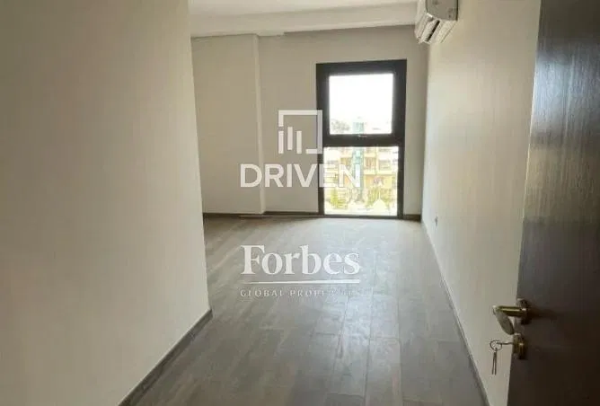 شقة 75 م² للبيع في Park Side Residence