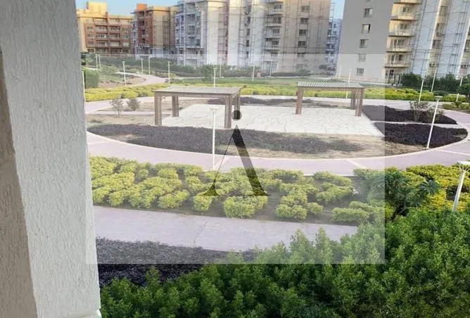 3-bedroom apartment 160 m² for sale in Wesal City