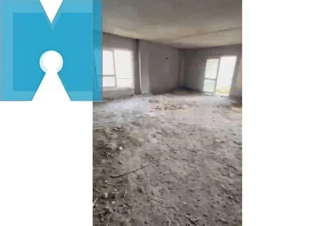 4-bedroom penthouse 260 m² for sale in Al Khamayel city