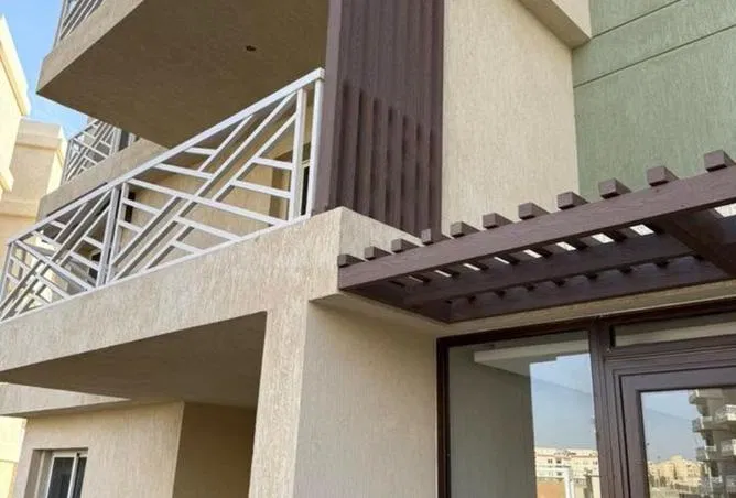 3-bedroom apartment 174 m² for sale in Green 6