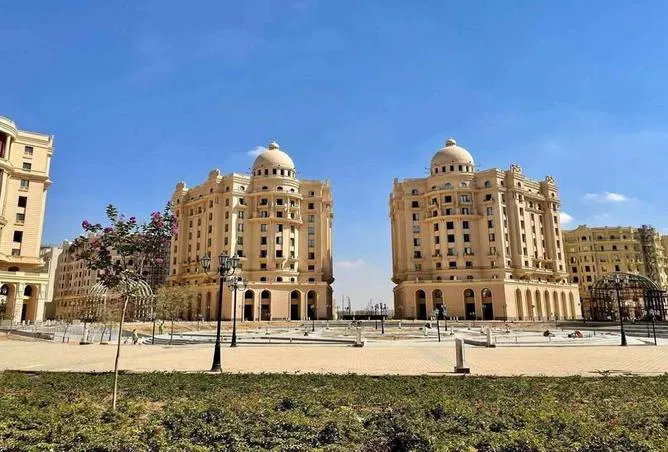 3-bedroom apartment 216 m² for sale in New Garden City