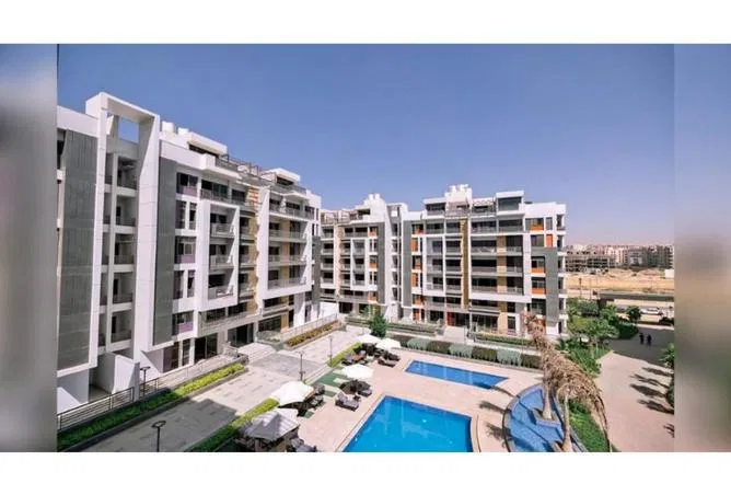 4-bedroom penthouse 246 m² for sale in The Icon Residence