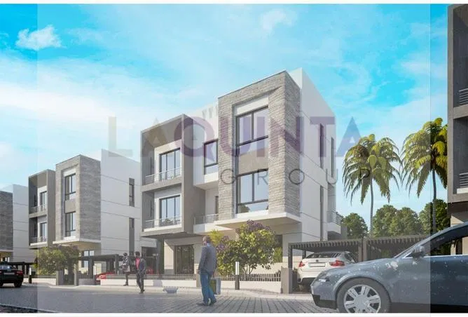ivilla غرفتين 100 م² للبيع في La Quinta Heights