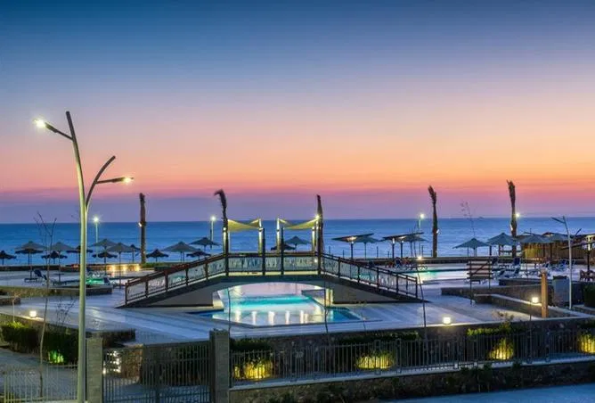 2-bedroom chalet 120 m² for sale in Matarma Beach Residence