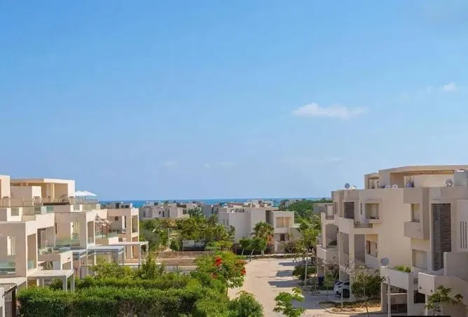 شاليه غرفتين 110 م² للبيع في هاسيندا وايت