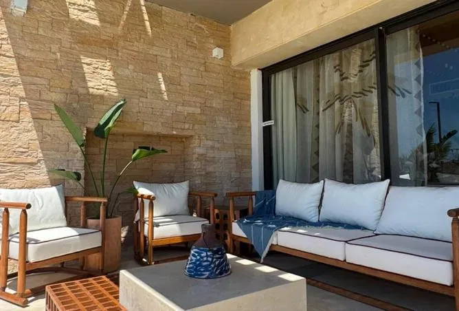4-bedroom chalet 120 m² for sale in Silver Sands