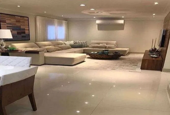2-bedroom apartment 118 m² for sale in Isola Centra