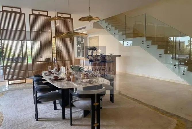 4-bedroom townhouse 235 m² for sale in El Patio Town