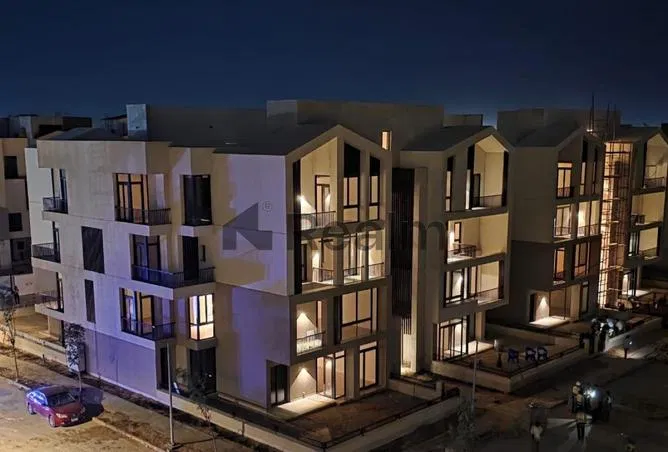 2-bedroom apartment 120 m² for sale in Six West