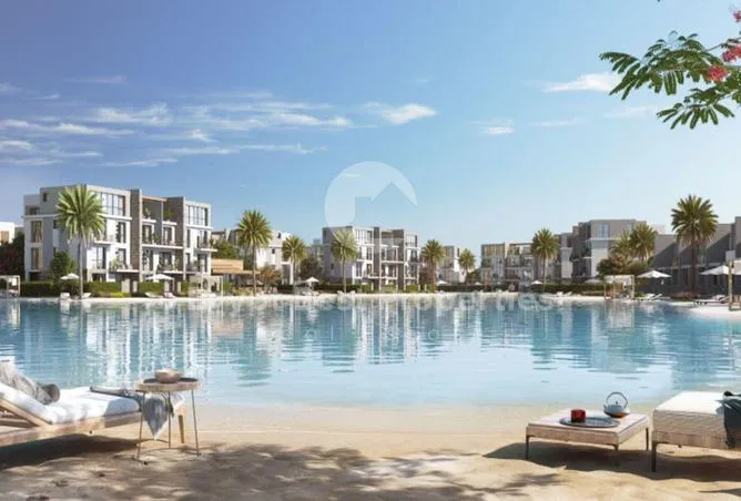 1-bedroom chalet 68 m² for sale in Silver Sands