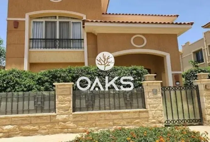 4-bedroom villa 247 m² for sale in Telal East