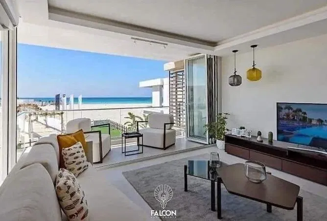 1-bedroom chalet 65 m² for sale in Seashore