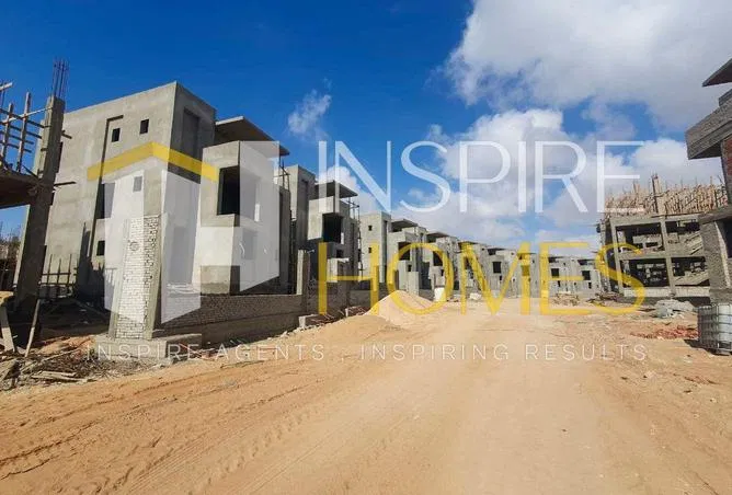 شقة غرفتين 128 م² للبيع في Sheikh Zayed Compounds