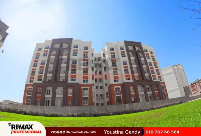 3-bedroom apartment 178 m² for sale in Alex West