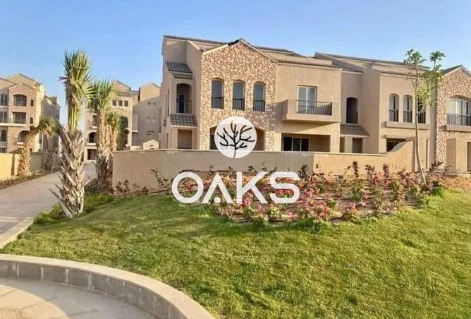 4-bedroom villa 250 m² for sale in At East , At East