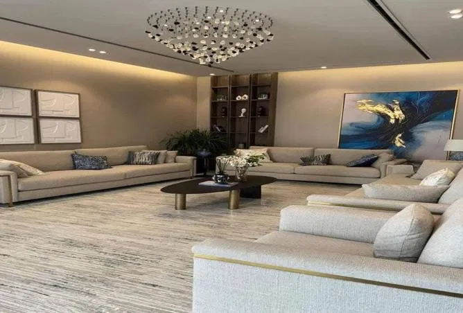 3-bedroom apartment 186 m² for sale in Zayed Dunes